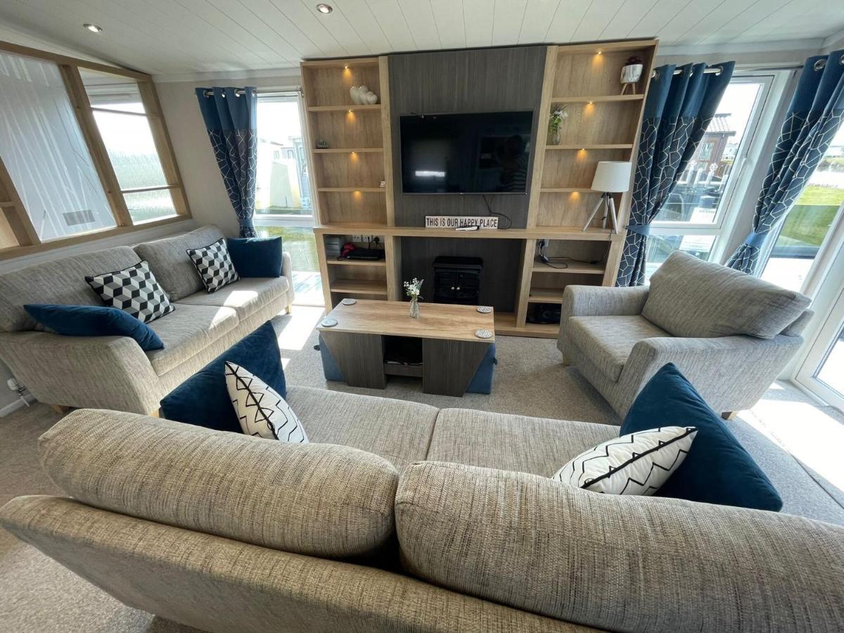 Indulgence Lakeside Lodge  Tattershall Extérieur photo