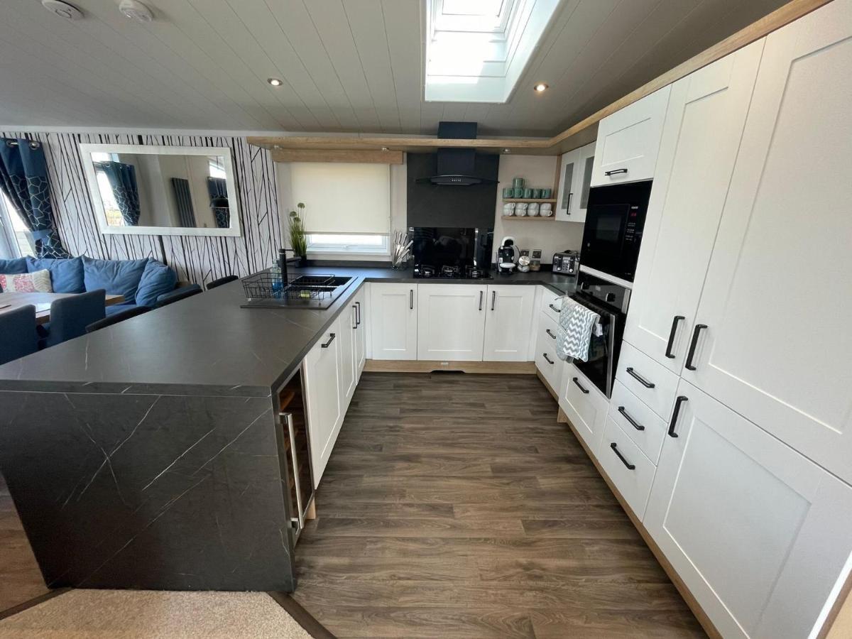 Indulgence Lakeside Lodge  Tattershall Extérieur photo