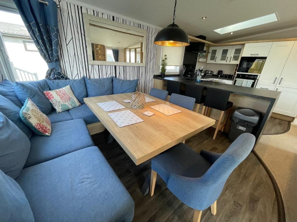 Indulgence Lakeside Lodge  Tattershall Extérieur photo