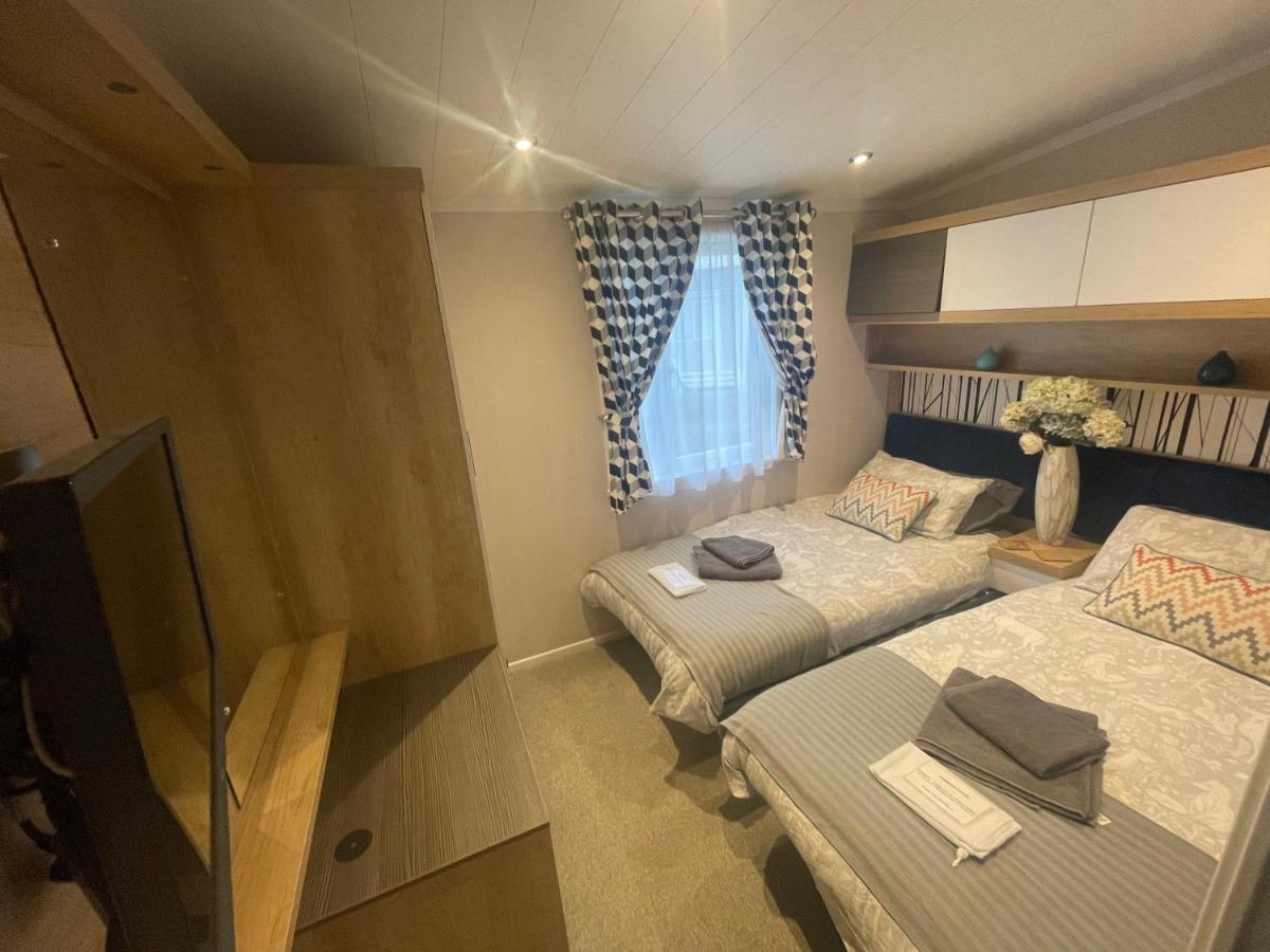 Indulgence Lakeside Lodge  Tattershall Extérieur photo